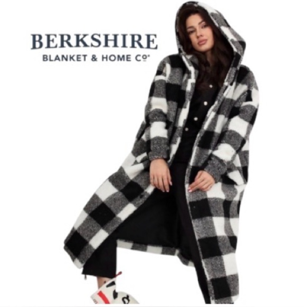 Berkshire Home Daydream Plush Oversized Kimono,  Size Large
